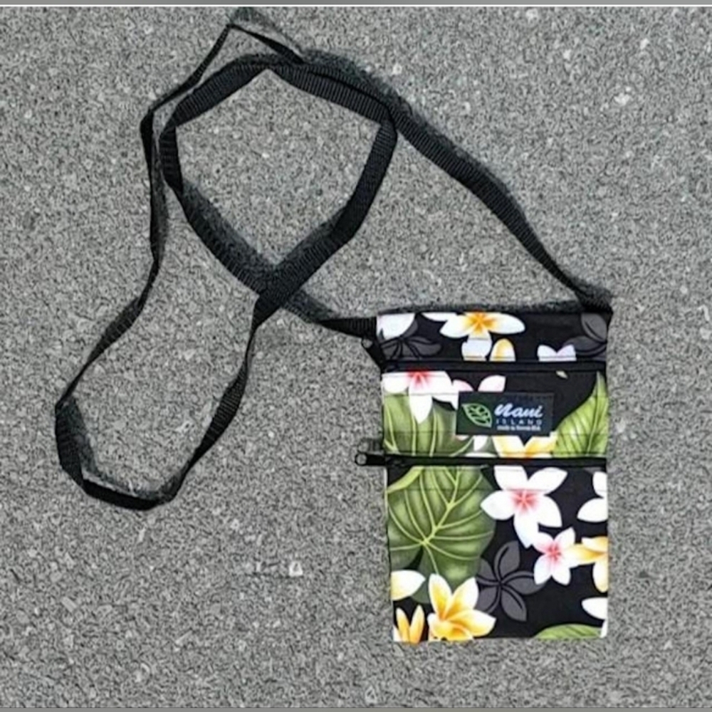 Nani Island Hawaiian Floral Crossbody Bag Zipper Pockets Adjustable Strap Hawaii